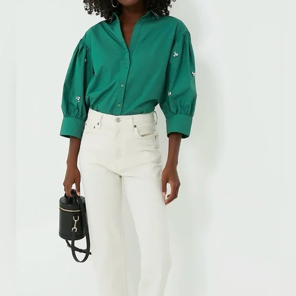 THE SHIRT BY ROCHELLE BEHRENS

Green Bara Shirt - Picture 2 of 10